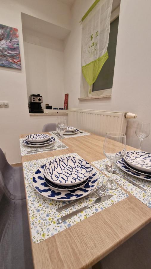 Apartman Roses Ζάγκρεμπ Εξωτερικό φωτογραφία