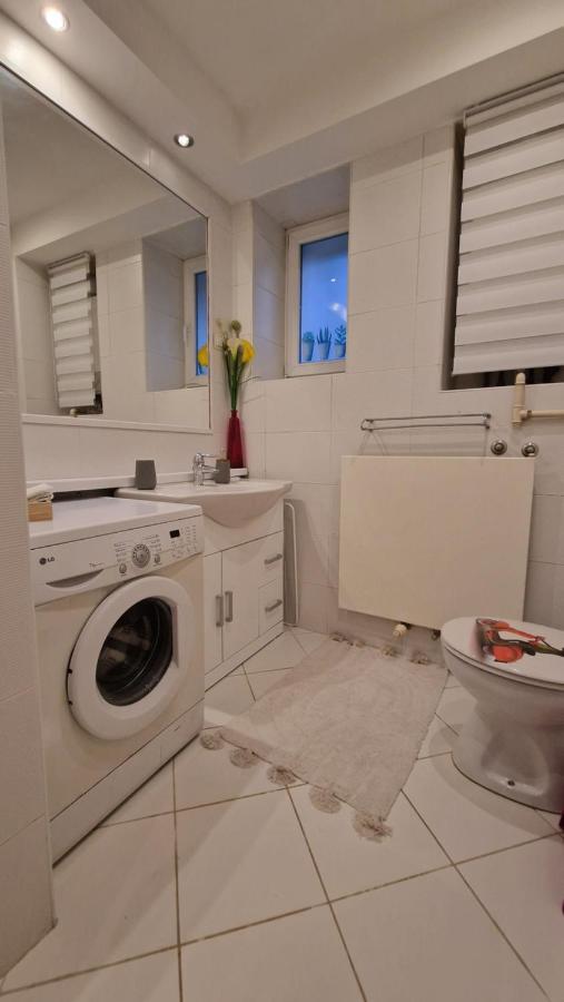 Apartman Roses Ζάγκρεμπ Εξωτερικό φωτογραφία
